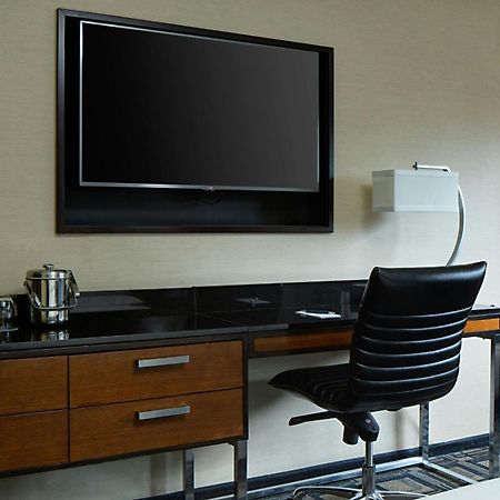 Sheraton New York Times Square Hotel Esterno foto