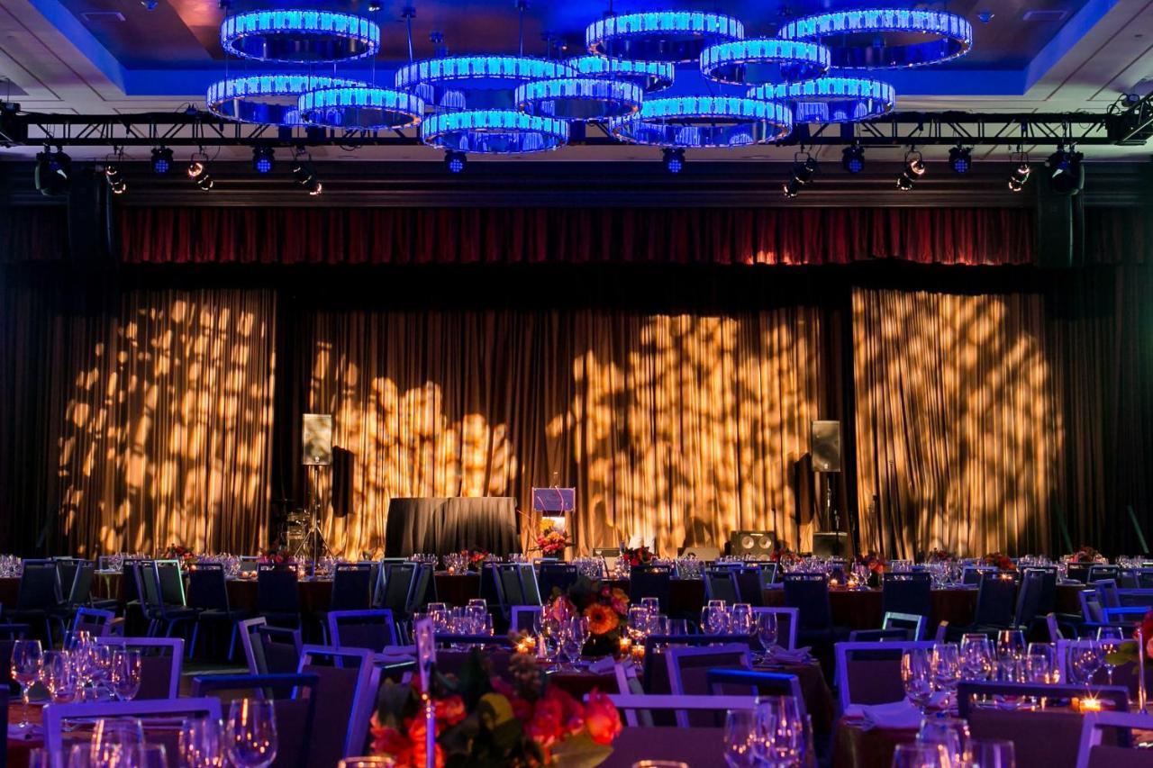 Sheraton New York Times Square Hotel Esterno foto