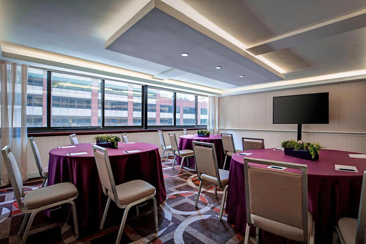 Sheraton New York Times Square Hotel Esterno foto