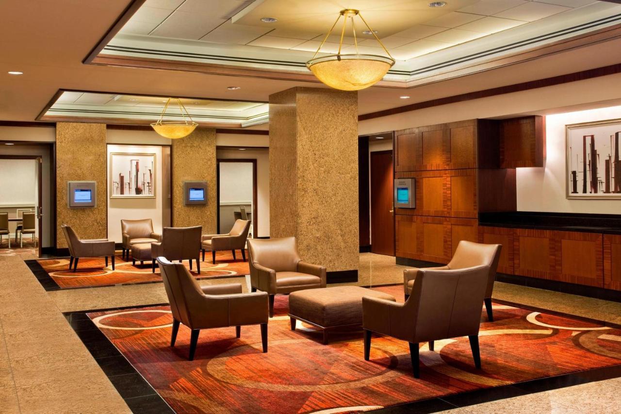 Sheraton New York Times Square Hotel Esterno foto