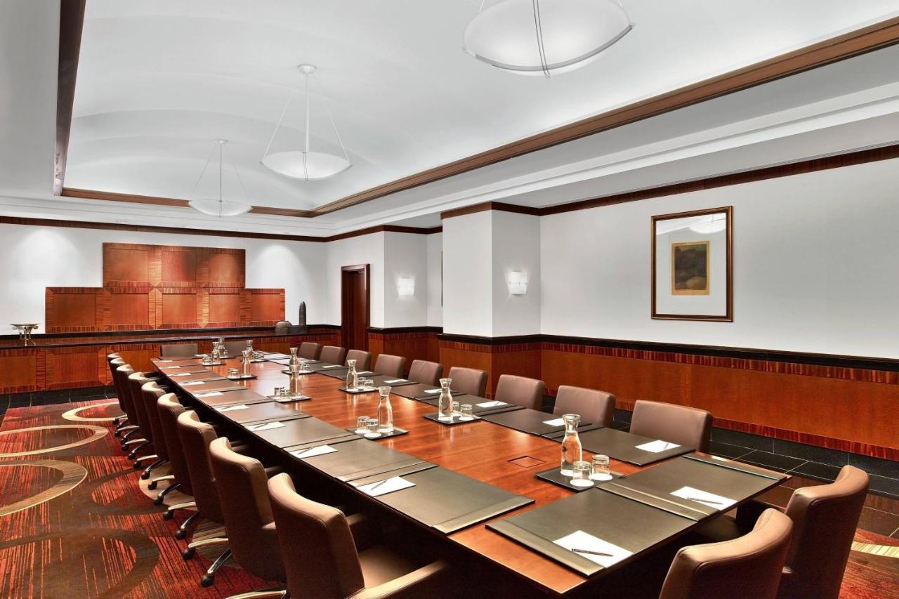 Sheraton New York Times Square Hotel Esterno foto