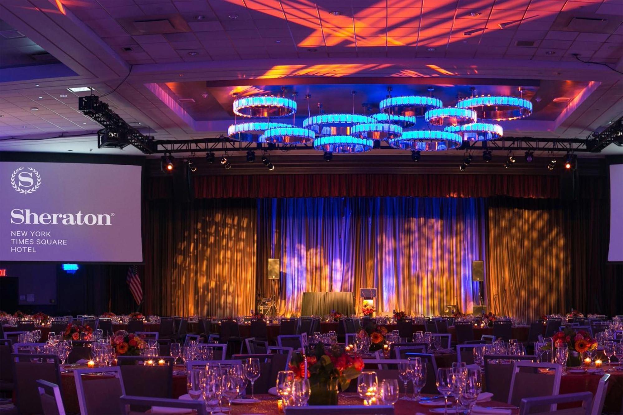 Sheraton New York Times Square Hotel Esterno foto
