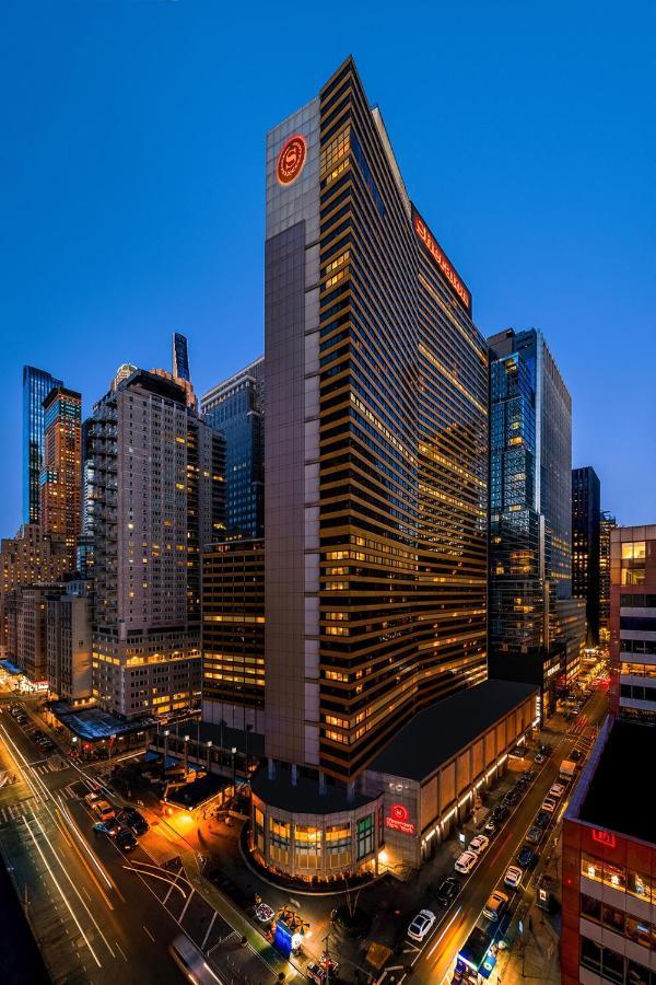 Sheraton New York Times Square Hotel Esterno foto