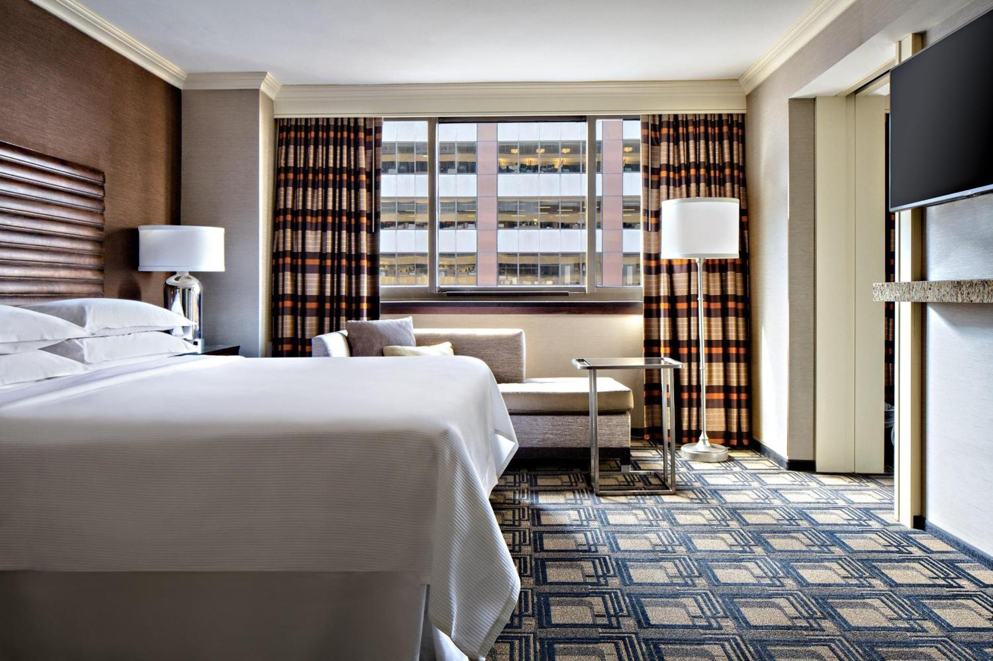 Sheraton New York Times Square Hotel Esterno foto