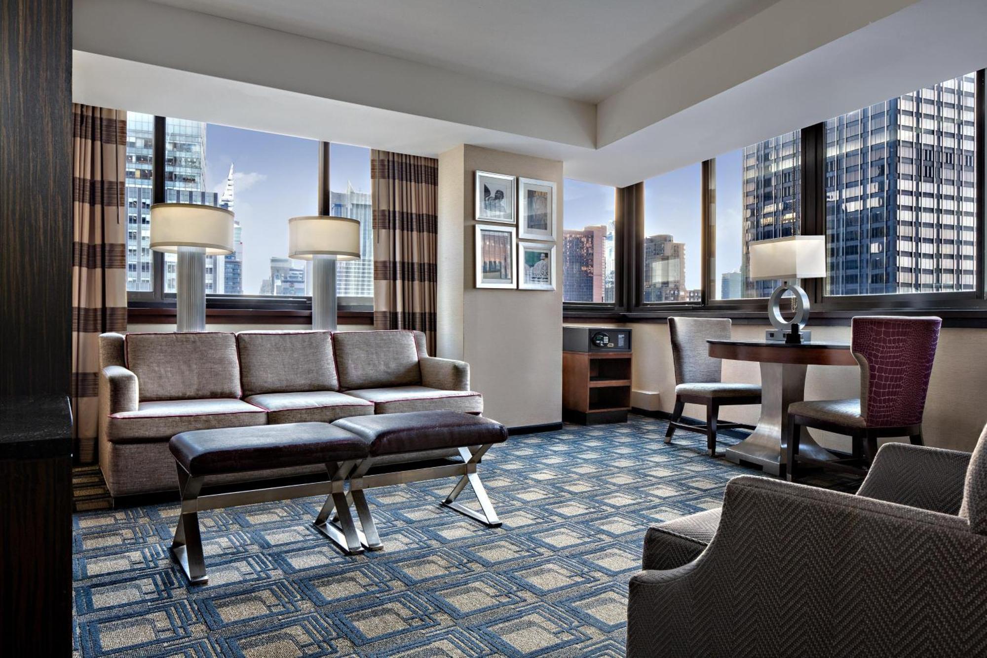 Sheraton New York Times Square Hotel Esterno foto